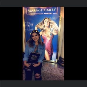 Meet your Posher, Sierra